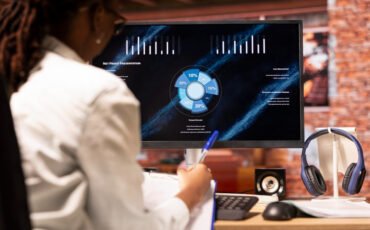 Who Can Benefit from AI for Market Research? 8 Teams That Gain the Most (2026)